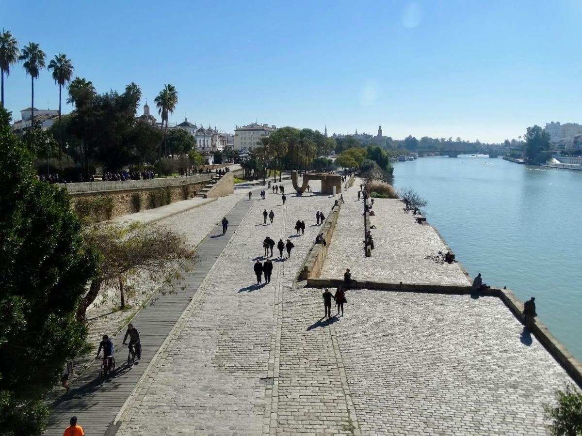 Apartamento El Río Sevilla Exterior foto