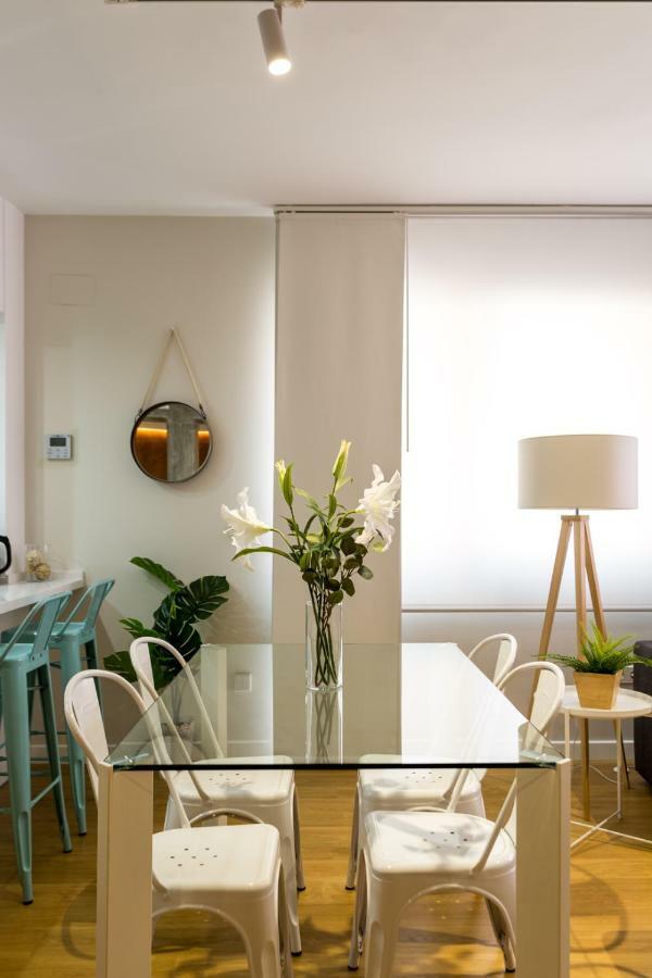 Apartamento El Río Sevilla Exterior foto