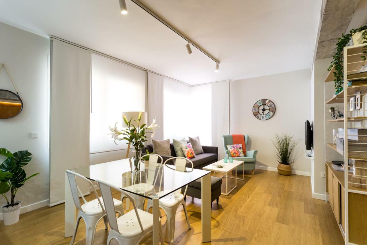 Apartamento El Río Sevilla Exterior foto
